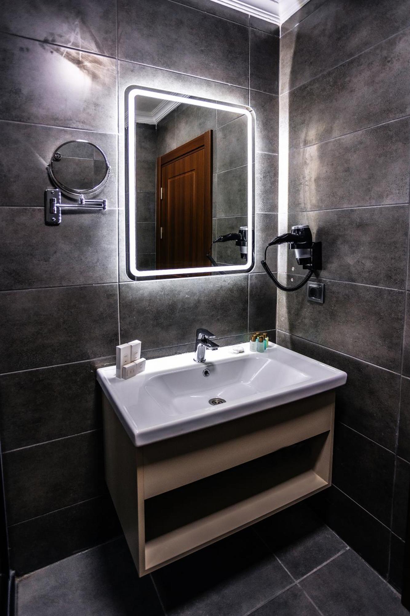 Mays Royal Hotel Stambuł Zewnętrze zdjęcie